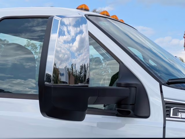 2027 Oxford White Ford F-650SD RWD Truck