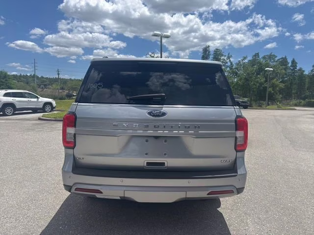 2024 Iconic Silver Metallic Ford Expedition Max XLT RWD SUV