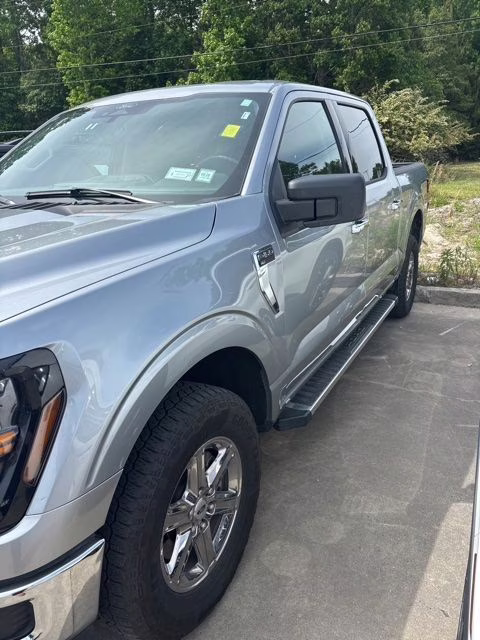 2025 Silver Ford F-150 XLT 4X4 Truck