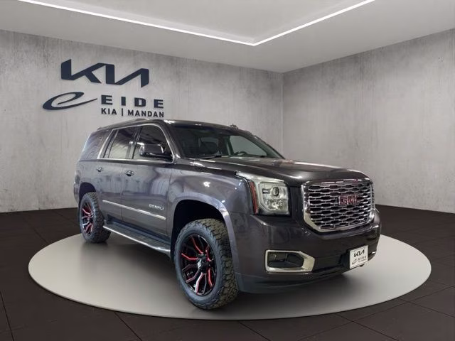 2018 GMC Yukon 4WD Denali's photo