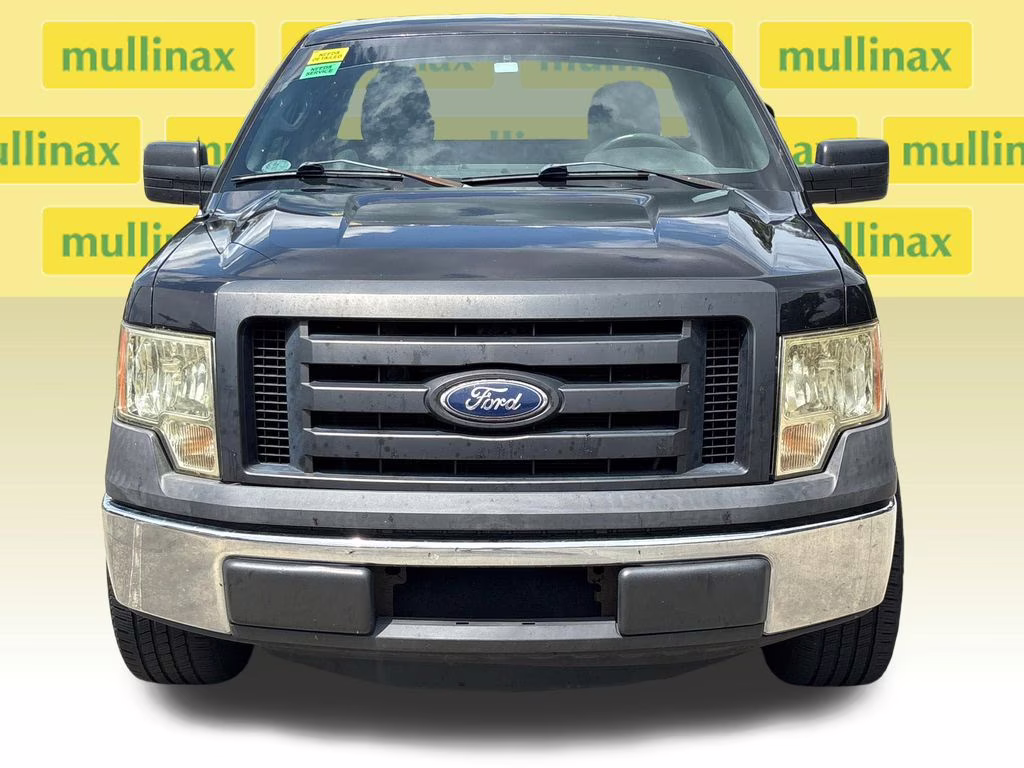 2011 Black Ford F-150 XL RWD Truck