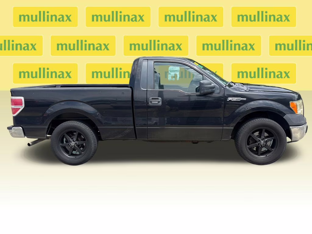 2011 Black Ford F-150 XL RWD Truck