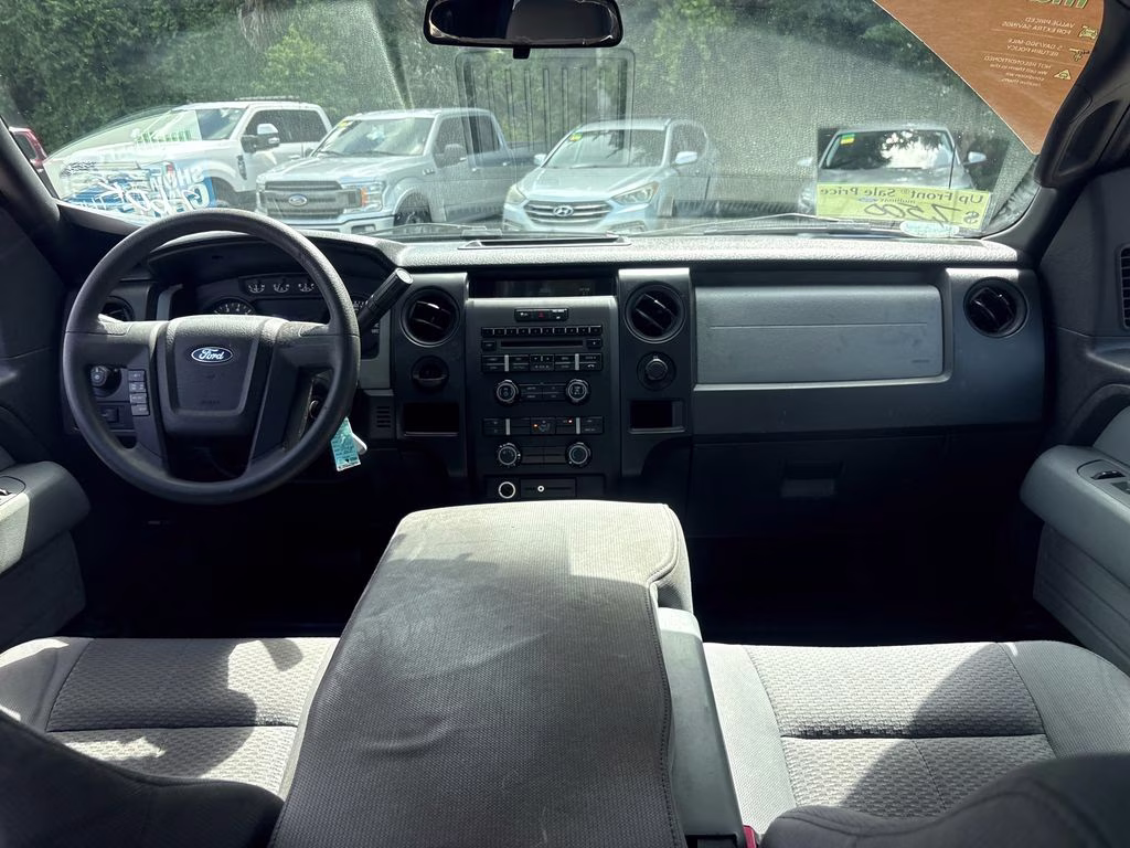 2011 Tuxedo Black Metallic Ford F-150 XL RWD Truck