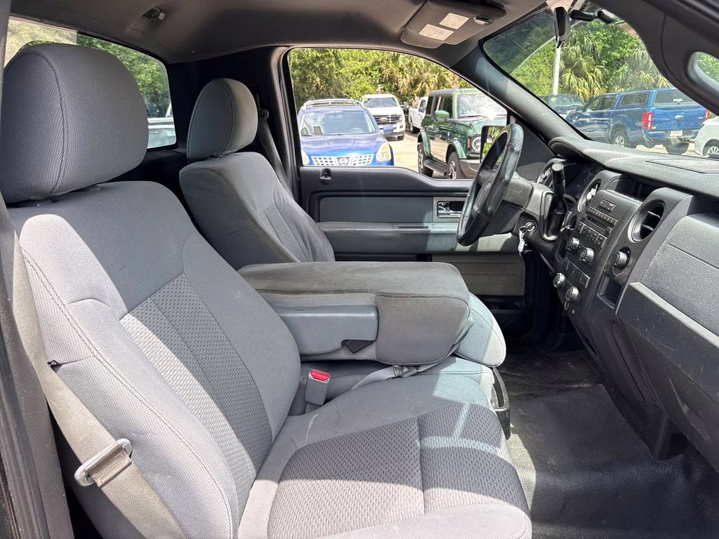 2011 Tuxedo Black Metallic Ford F-150 XL RWD Truck