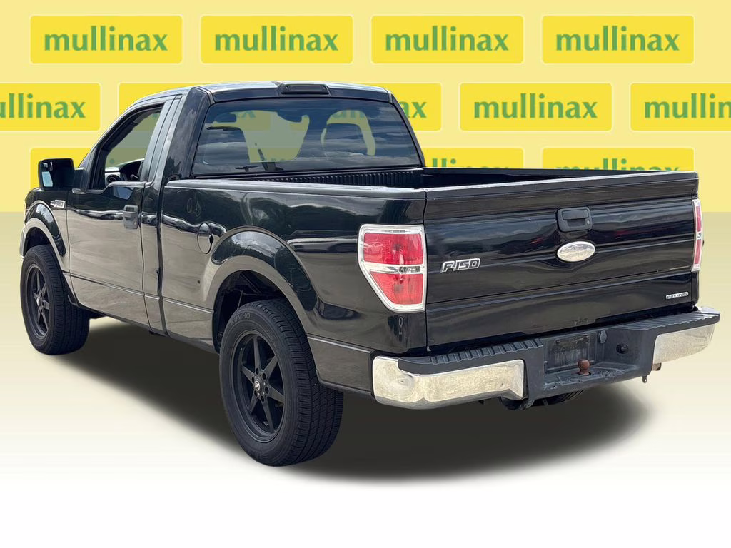 2011 Tuxedo Black Metallic Ford F-150 XL RWD Truck