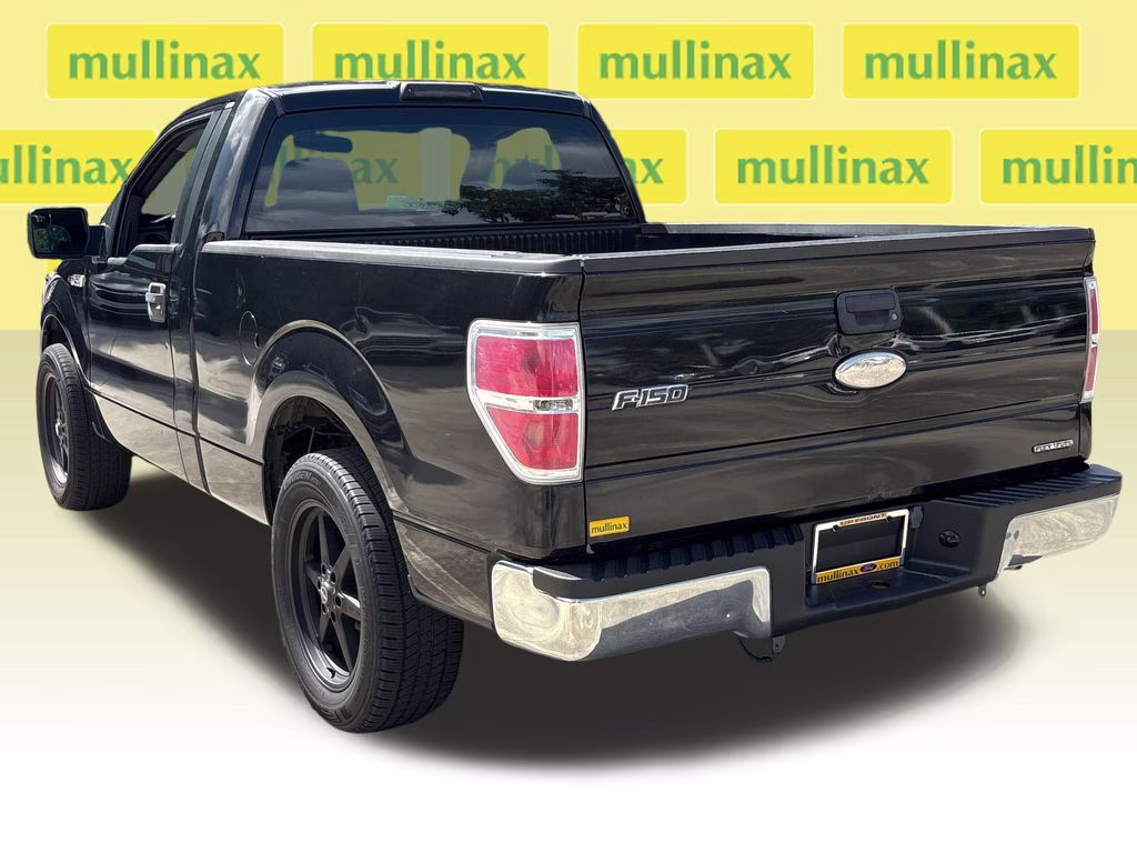 2011 Tuxedo Black Metallic Ford F-150 XL RWD Truck