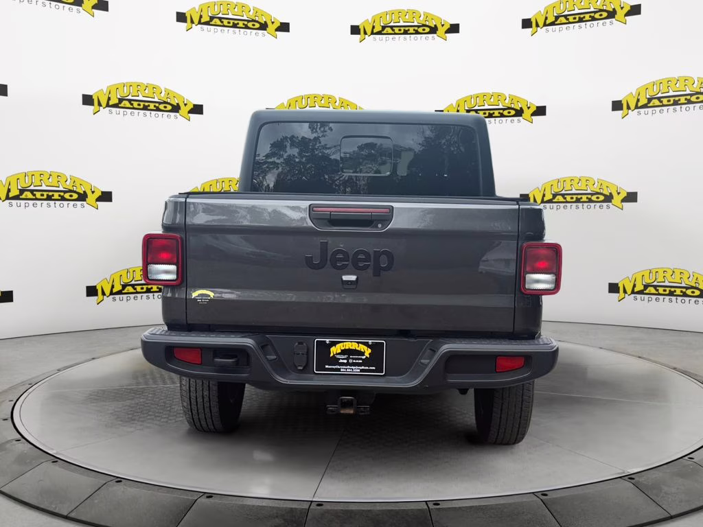 2024 Granite Crystal Metallic Clearcoat Jeep Gladiator Sport S 4X4 Truck