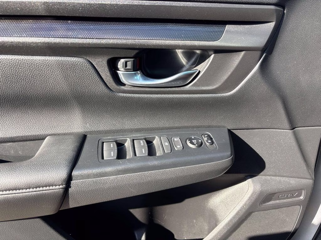 2025 Silver Honda CR-V LX AWD SUV