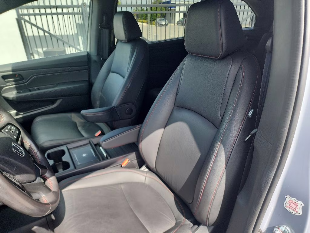 2025 Honda Odyssey Sport-L FWD Van