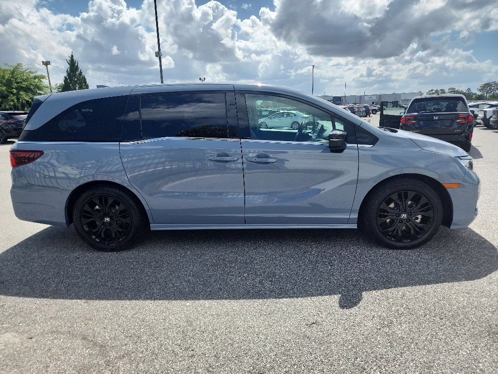 2025 Honda Odyssey Sport-L FWD Van