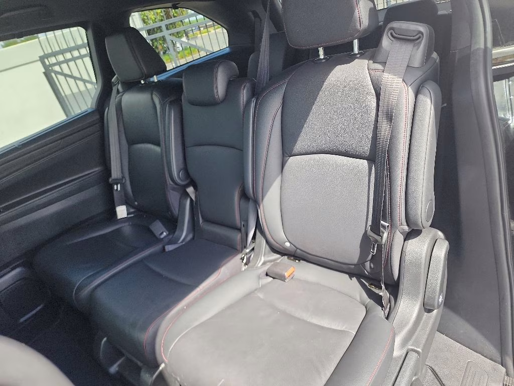 2025 Crystal Black Pearl Honda Odyssey Sport-L FWD Van