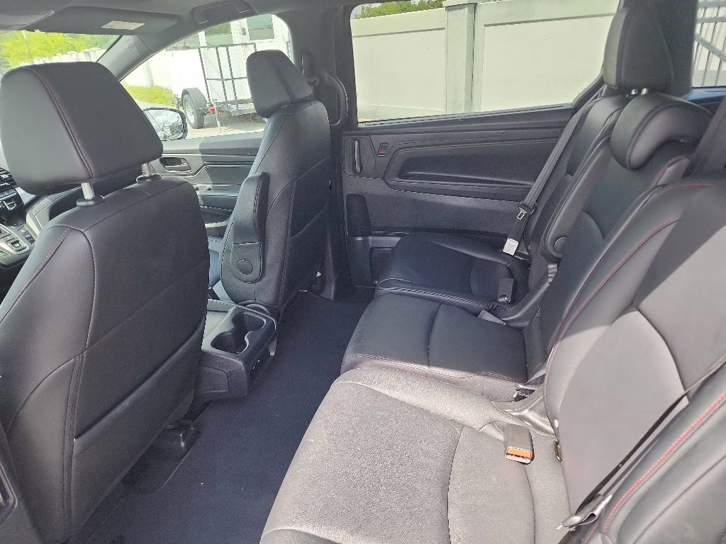2025 Crystal Black Pearl Honda Odyssey Sport-L FWD Van