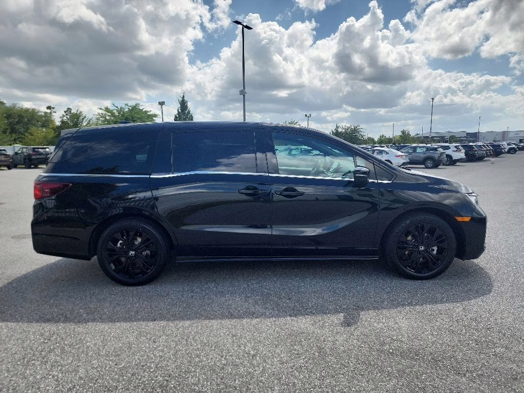 2025 Crystal Black Pearl Honda Odyssey Sport-L FWD Van