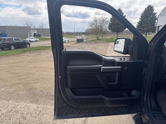 2016 Gray Ford F-150 XLT 4X4 Truck