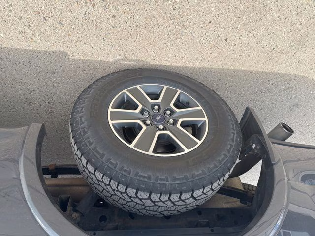 2016 Gray Ford F-150 XLT 4X4 Truck