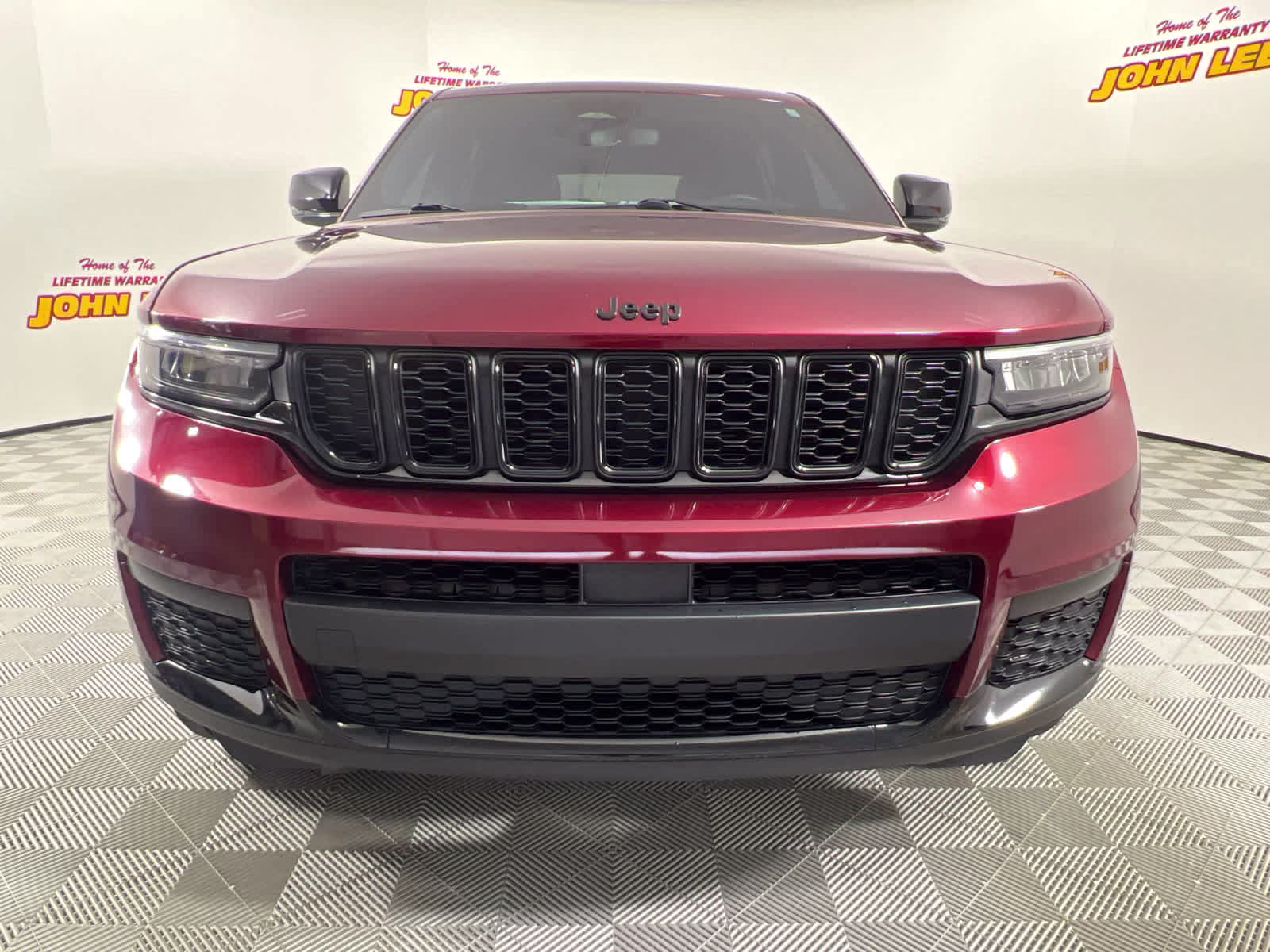 2022 Velvet Red Pearlcoat Jeep Grand Cherokee L Altitude RWD SUV