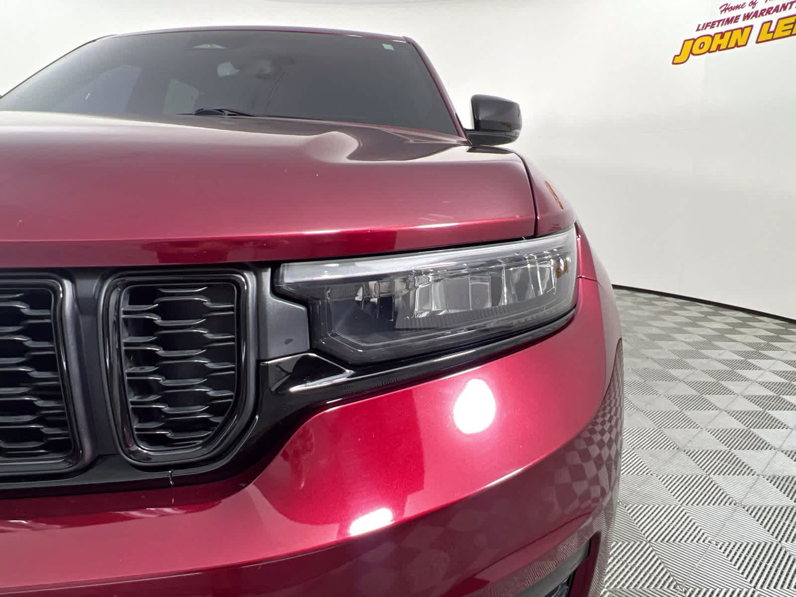 2022 Velvet Red Pearlcoat Jeep Grand Cherokee L Altitude RWD SUV