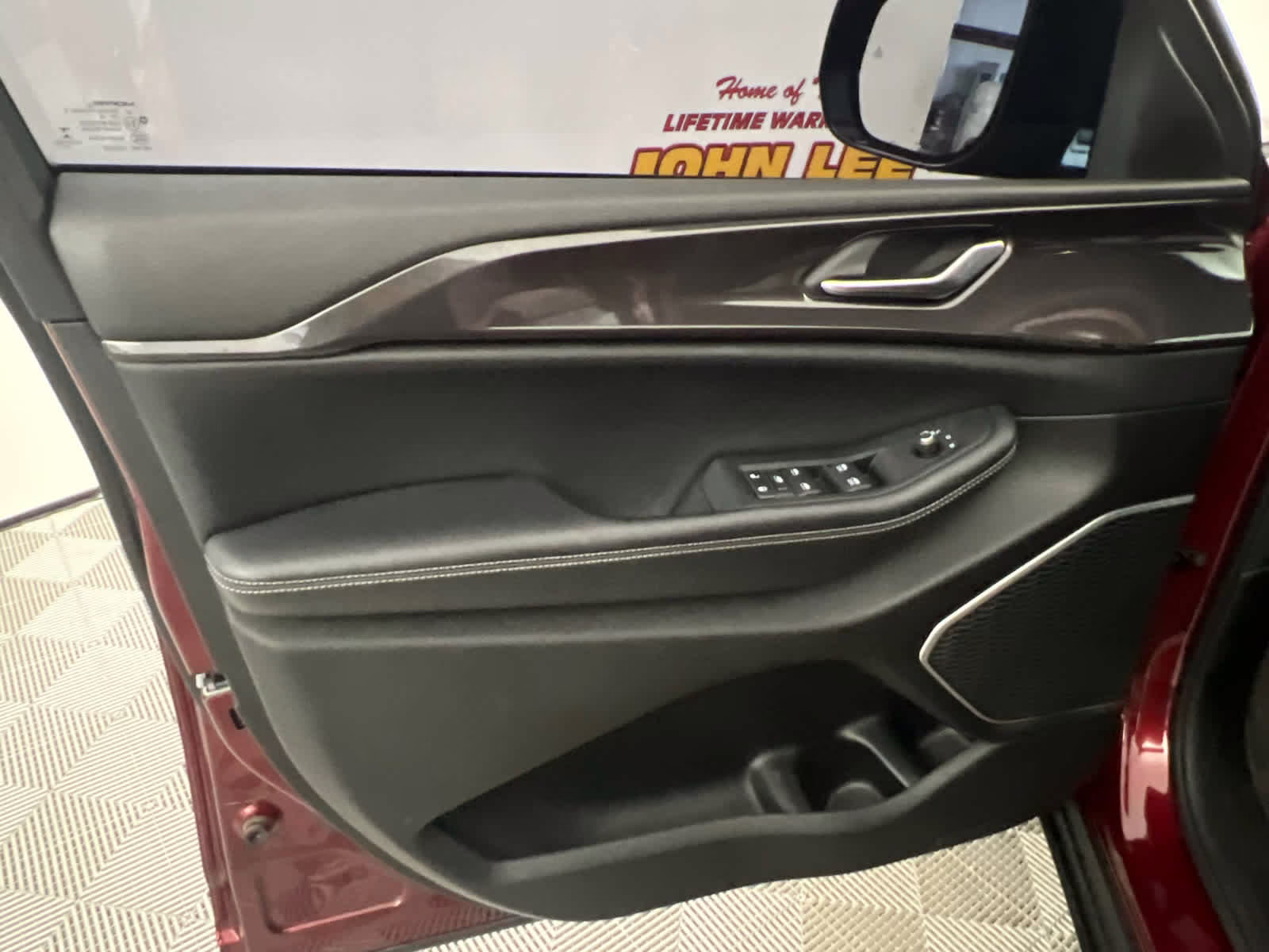 2022 Velvet Red Pearlcoat Jeep Grand Cherokee L Altitude RWD SUV