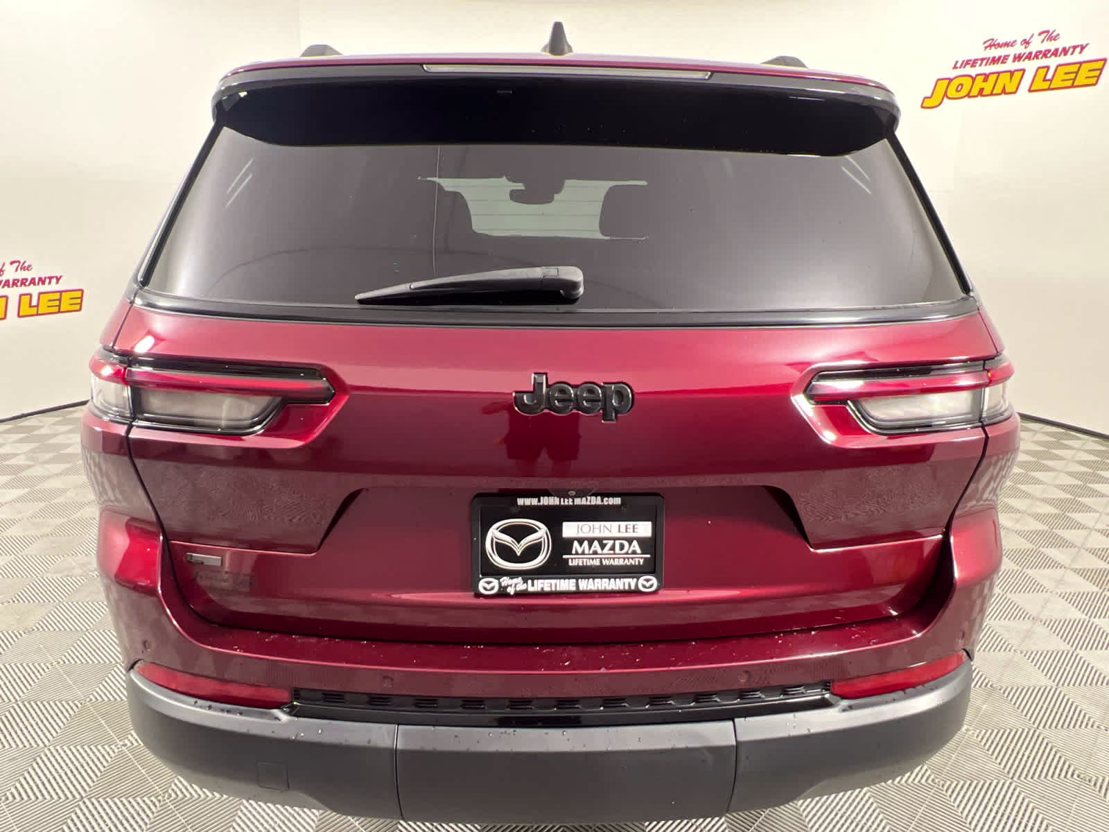 2022 Velvet Red Pearlcoat Jeep Grand Cherokee L Altitude RWD SUV