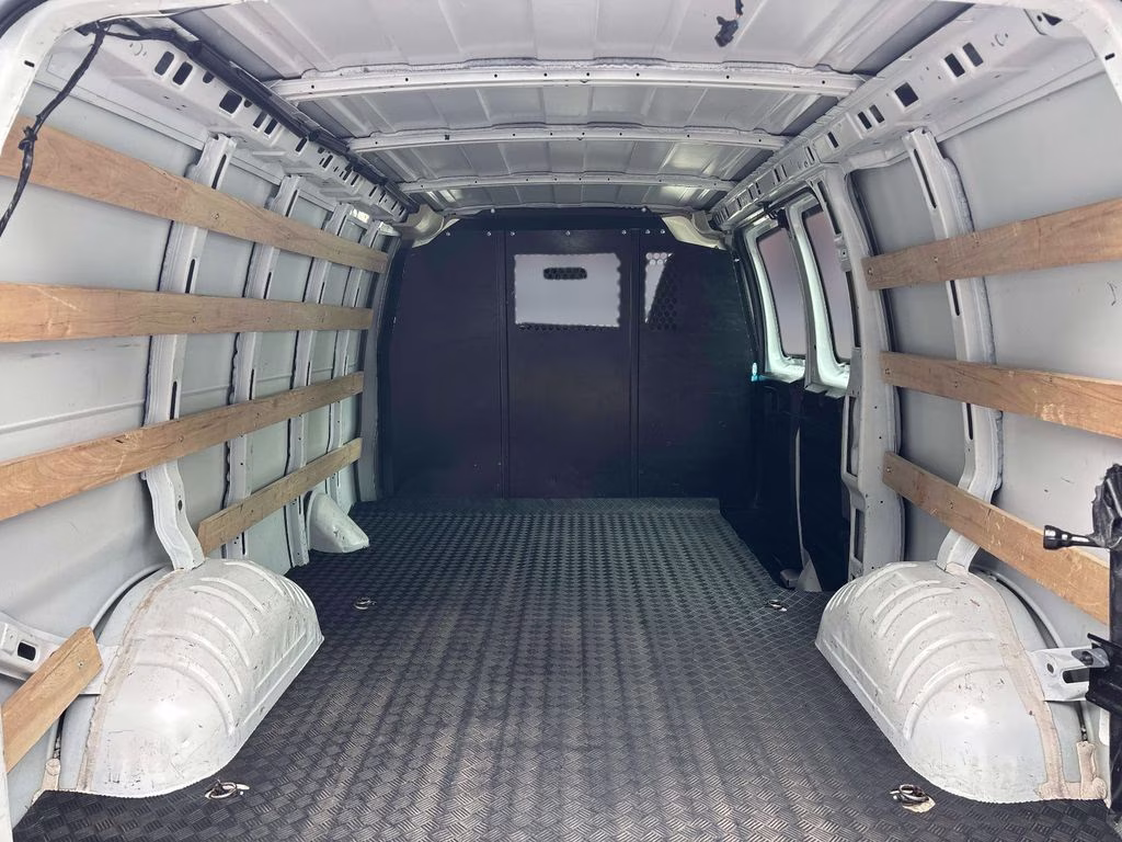 2024 Summit White GMC Savana 2500 Work Van RWD Van