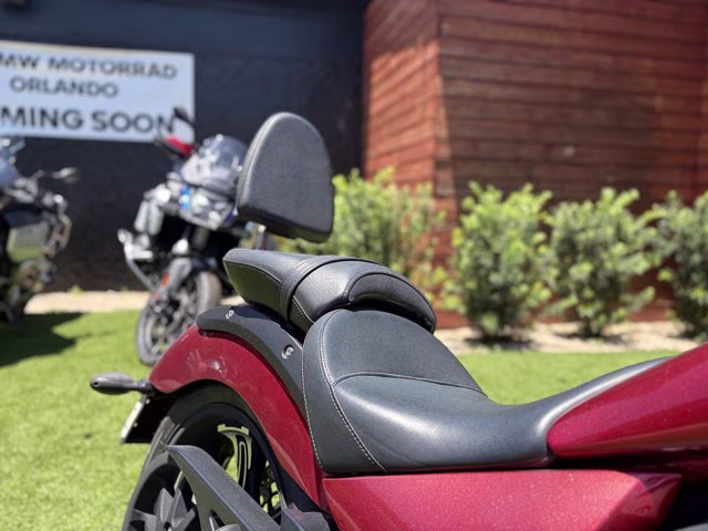 2016 SUNSET RED Victory VEGAS SUNSET RED