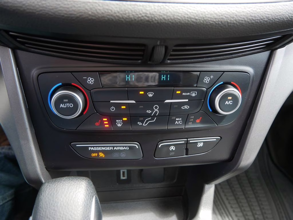 2018 Black Ford Escape SE 4X4 SUV