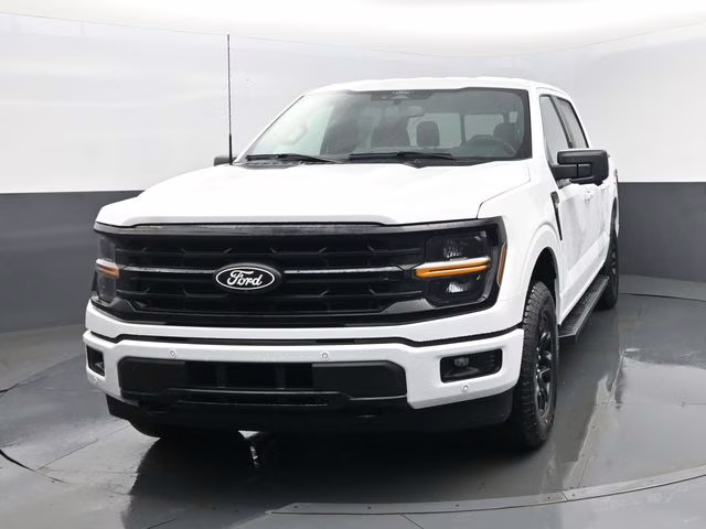 2026 Oxford White Ford F-150 XLT 4X4 Truck