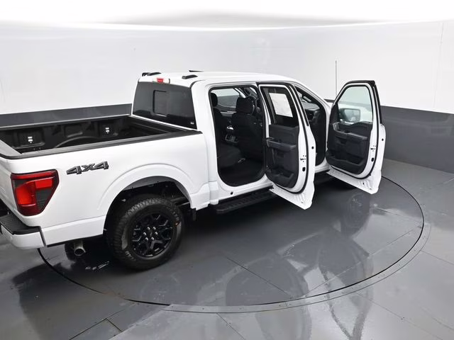 2026 Oxford White Ford F-150 XLT 4X4 Truck