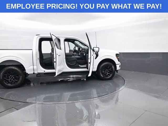 2026 Oxford White Ford F-150 XLT 4X4 Truck