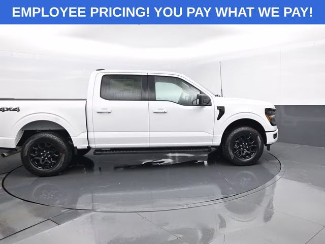 2026 Oxford White Ford F-150 XLT 4X4 Truck