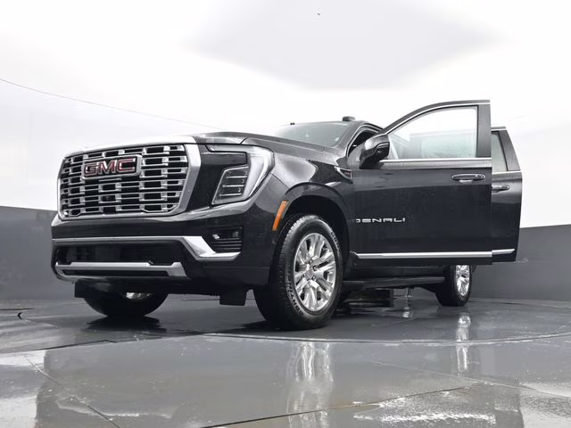2025 Onyx Black GMC Yukon XL Denali 4X4 SUV