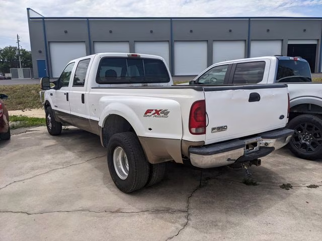 2004 Oxford White Clearcoat Ford Super Duty F-350 DRW 4X4 Truck