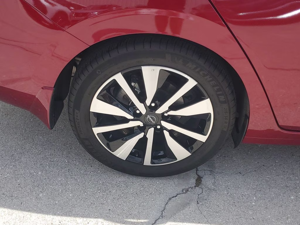 2024 Scarlet Ember Tintcoat Nissan Sentra SV FWD Sedan