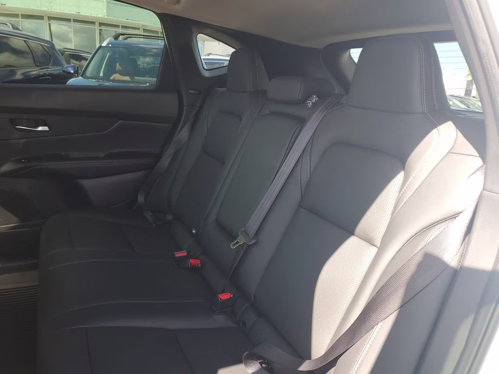 2026 Everest White Pearl Tricoat Nissan Murano SL AWD SUV