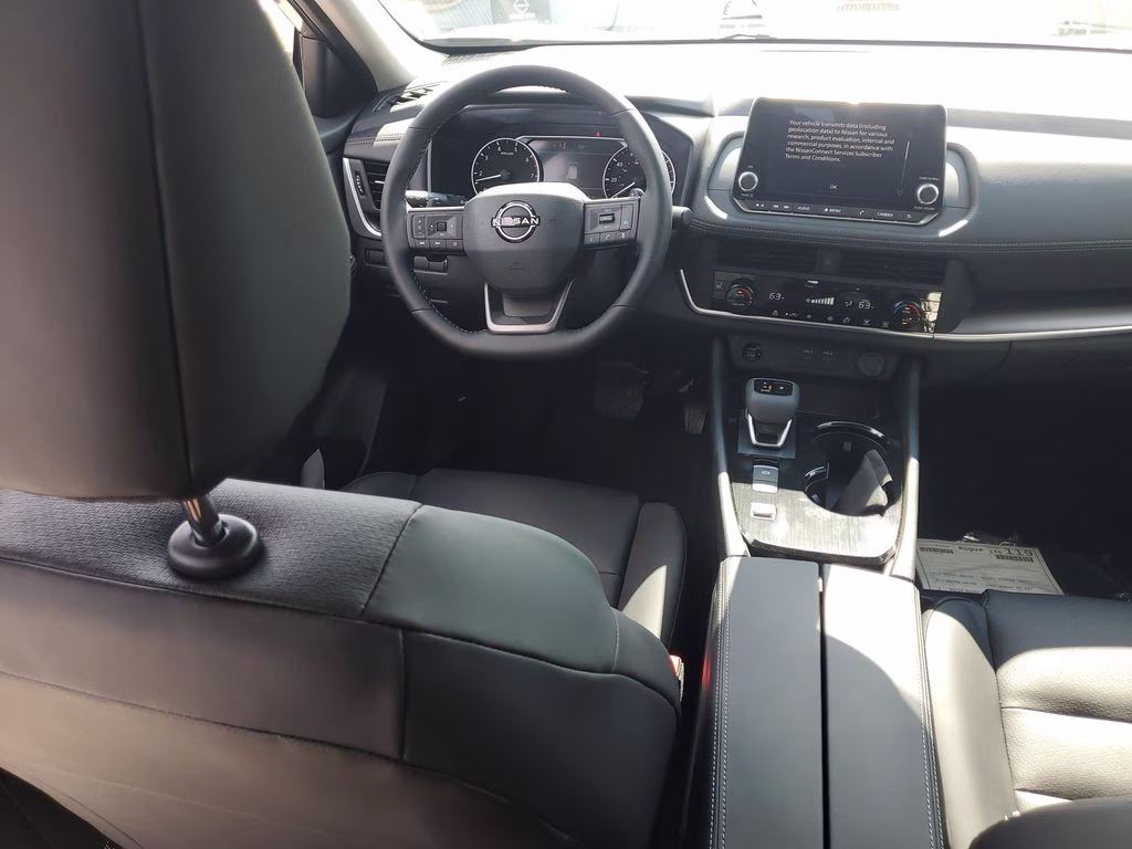 2026 Gun Metallic Nissan Rogue Dark Armor FWD SUV