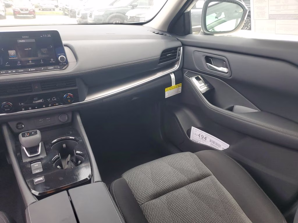 2026 Everest White Pearl Tricoat Nissan Rogue SV FWD SUV