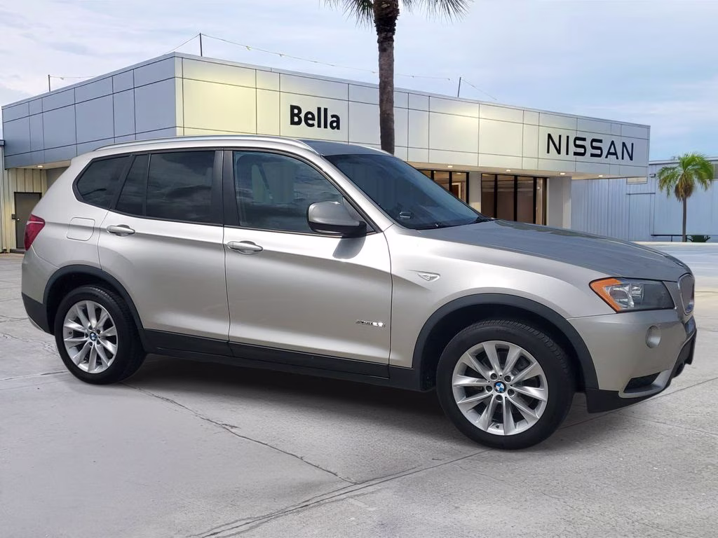 2014 Mineral Silver Metallic BMW X3 xDrive28i AWD SUV