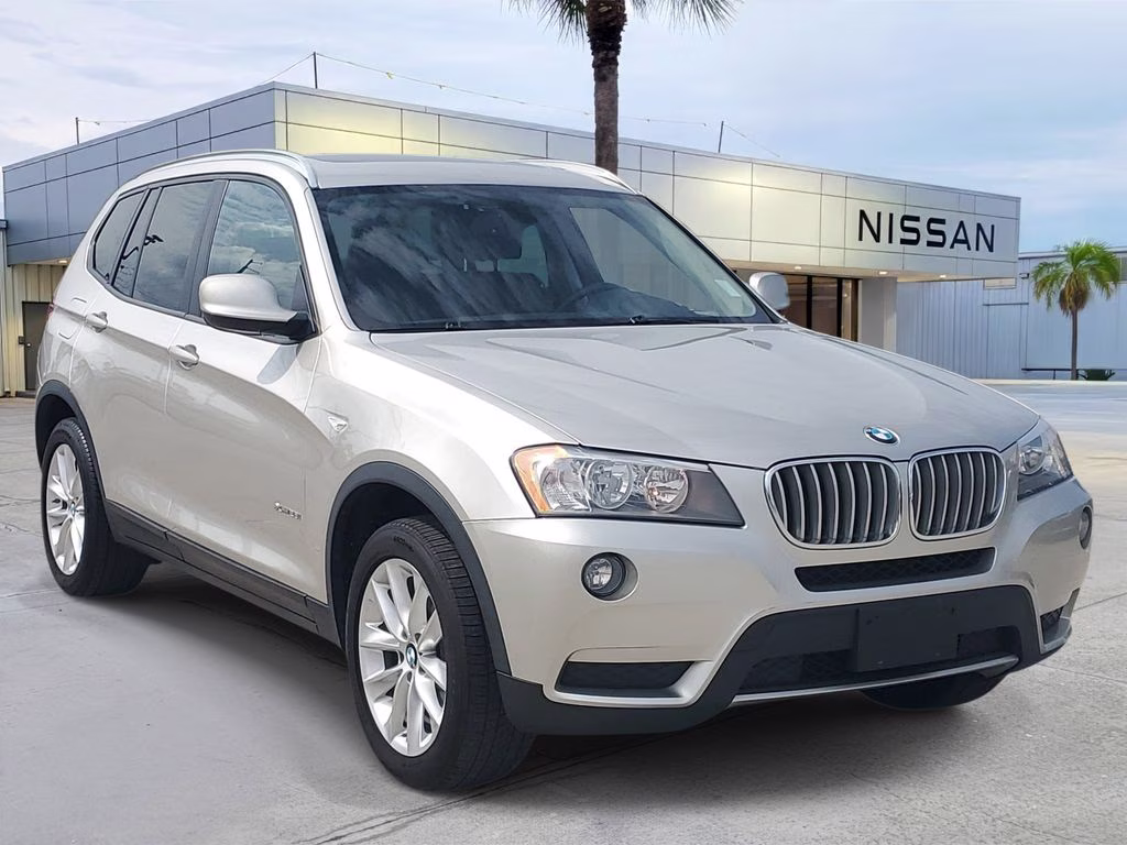 2014 Mineral Silver Metallic BMW X3 xDrive28i AWD SUV