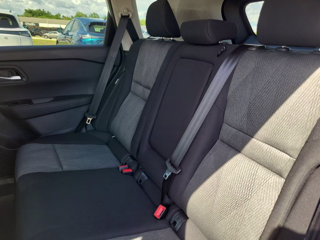 2026 Everest White Pearl Tricoat Nissan Rogue SV FWD SUV