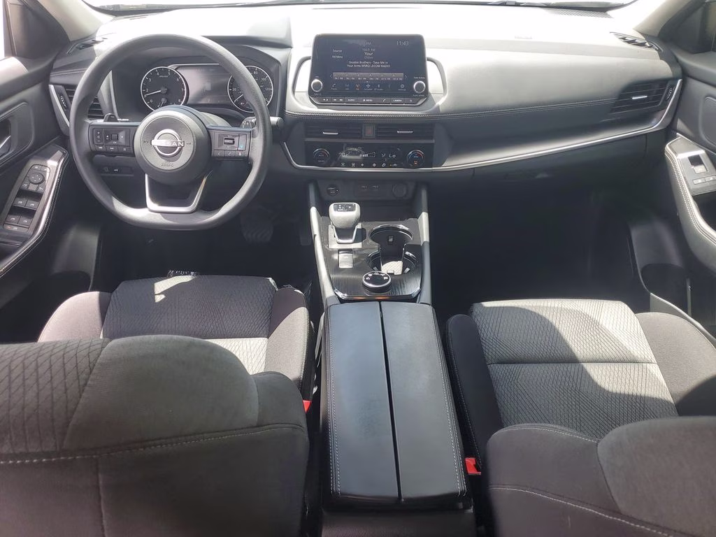 2024 Brilliant Silver Metallic Nissan Rogue SV AWD SUV