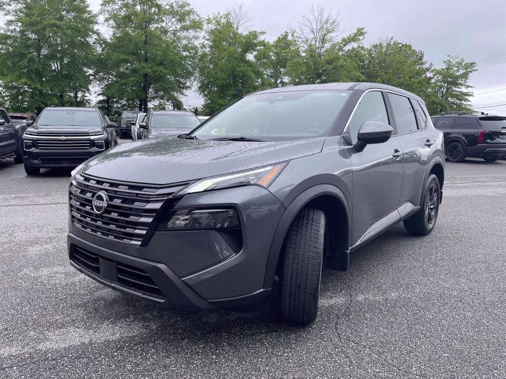 2026 Gun Metallic Nissan Rogue SV FWD SUV