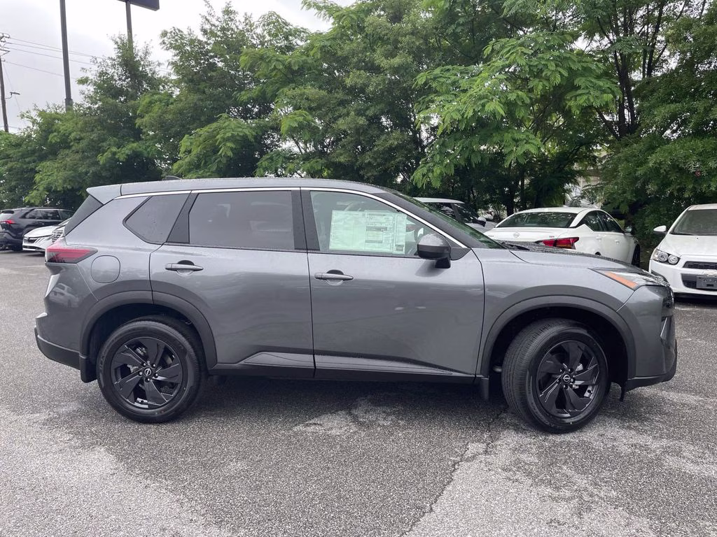 2026 Gun Metallic Nissan Rogue SV FWD SUV