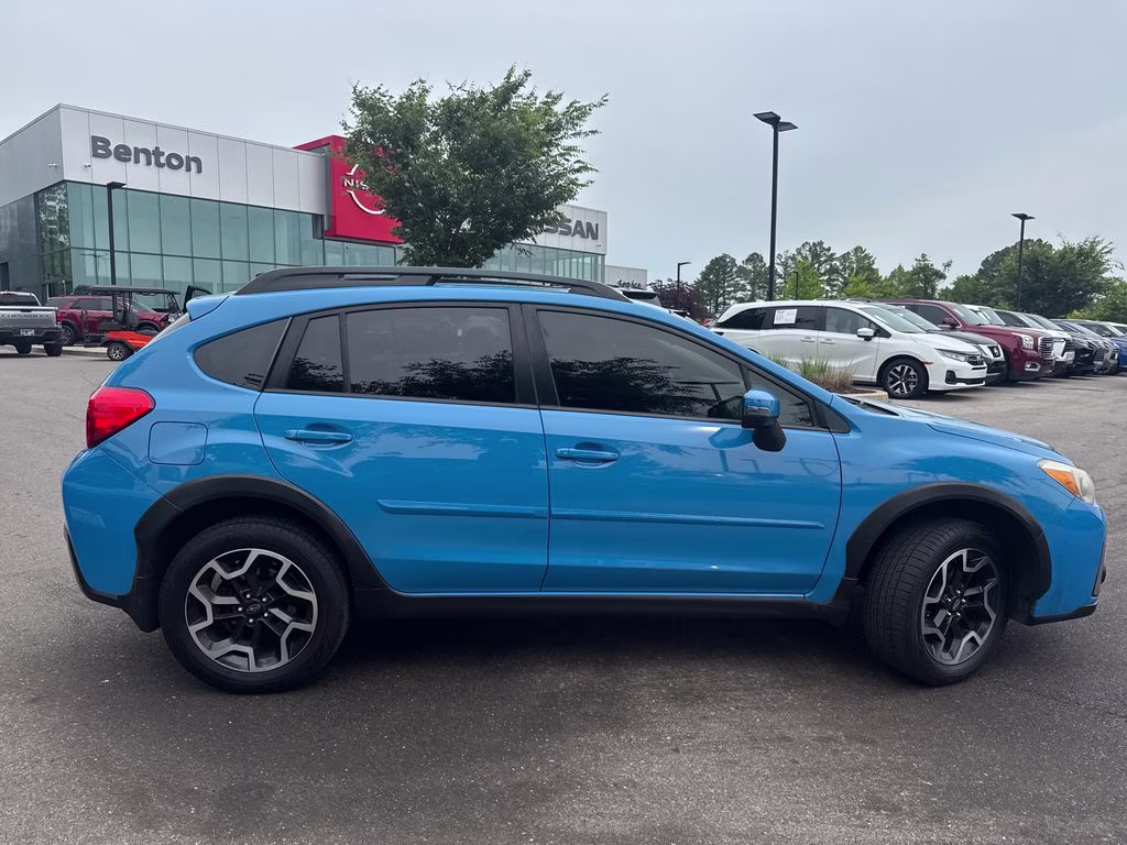 2016 Hyper Blue Subaru Crosstrek 2.0i Limited AWD SUV