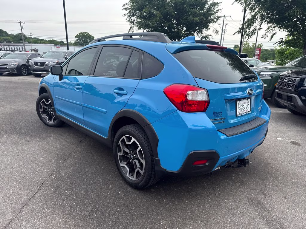 2016 Hyper Blue Subaru Crosstrek 2.0i Limited AWD SUV