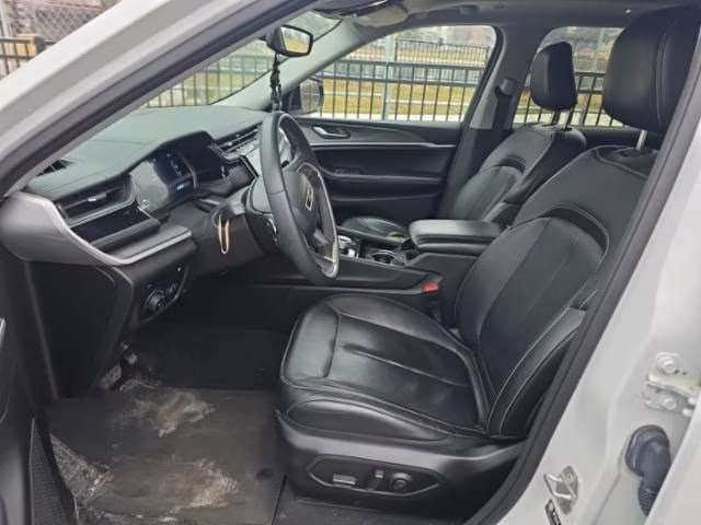 2022 Bright White Clearcoat Jeep Grand Cherokee 4xe 4X4 SUV