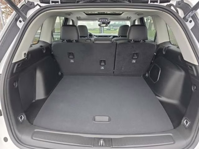 2022 Bright White Clearcoat Jeep Grand Cherokee 4xe 4X4 SUV