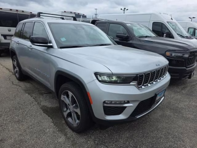 2023 Silver Zynith Jeep Grand Cherokee 4xe 4X4 SUV