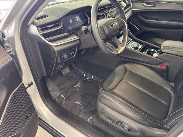 2023 Silver Zynith Jeep Grand Cherokee 4xe 4X4 SUV