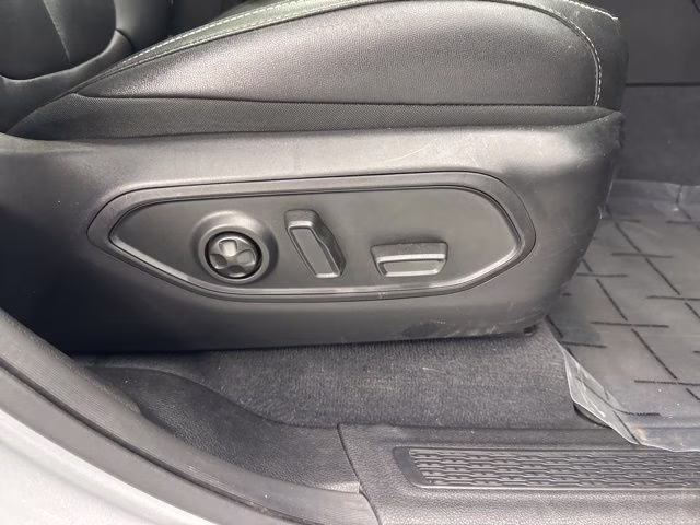 2023 Silver Zynith Jeep Grand Cherokee 4xe 4X4 SUV