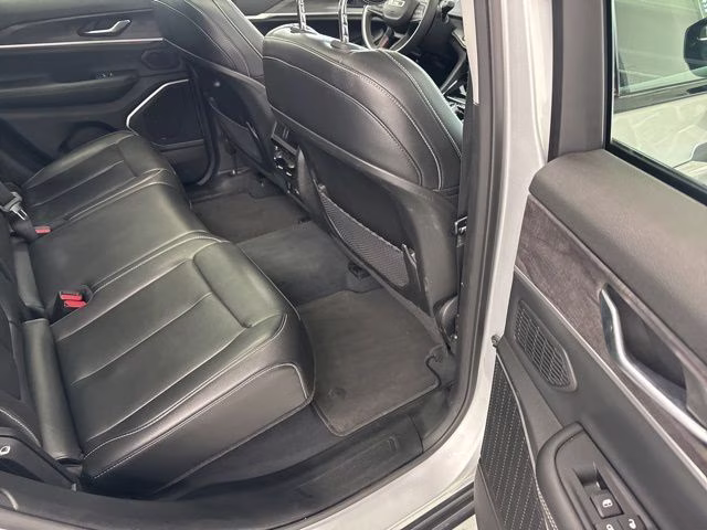 2023 Silver Zynith Jeep Grand Cherokee 4xe 4X4 SUV